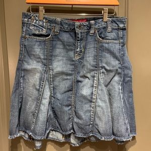 Guess Pleated Denim Skirt